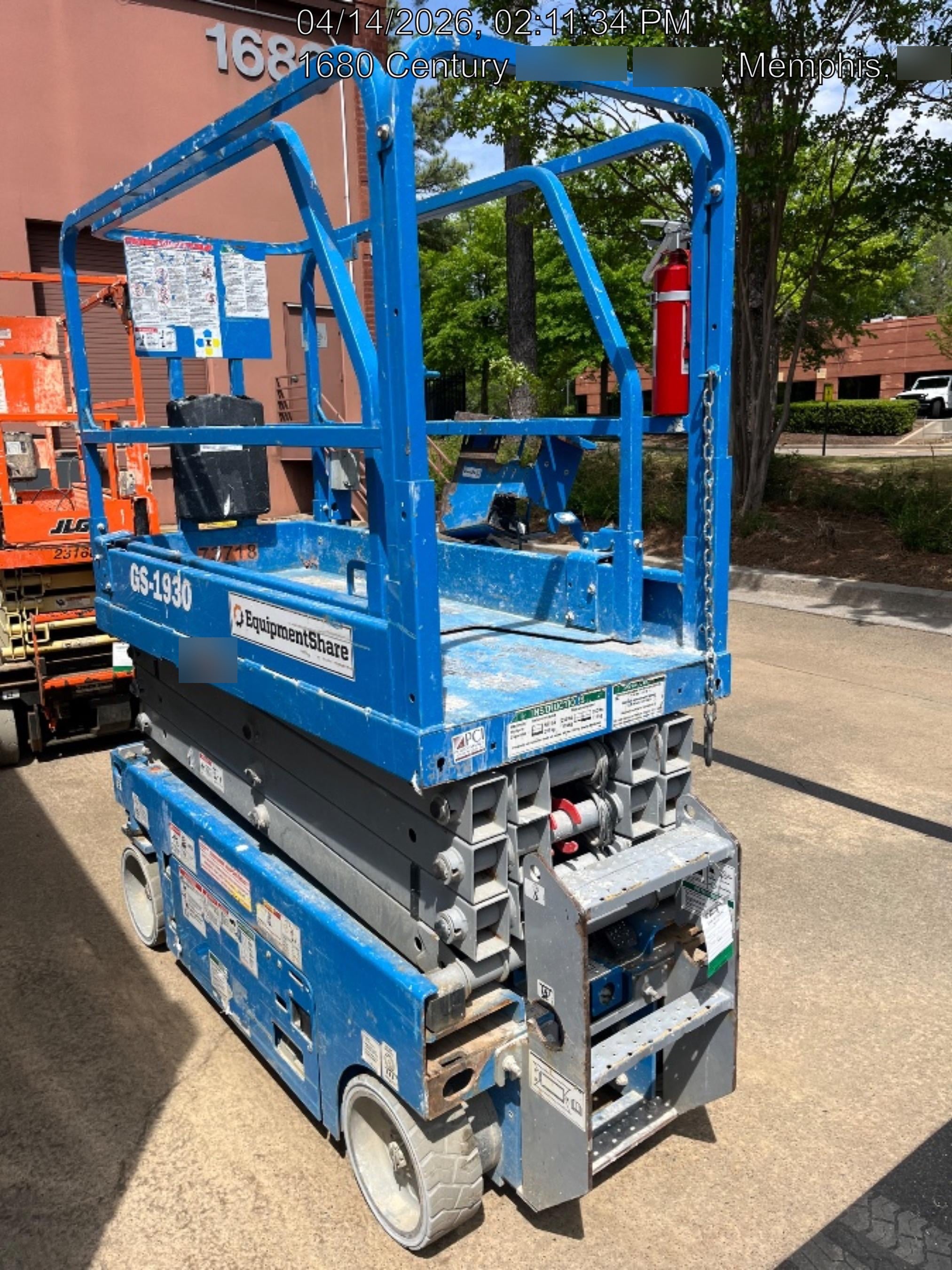 2020 Genie GS-1930 Fixed rails with chain entry gate - Pre A92.20