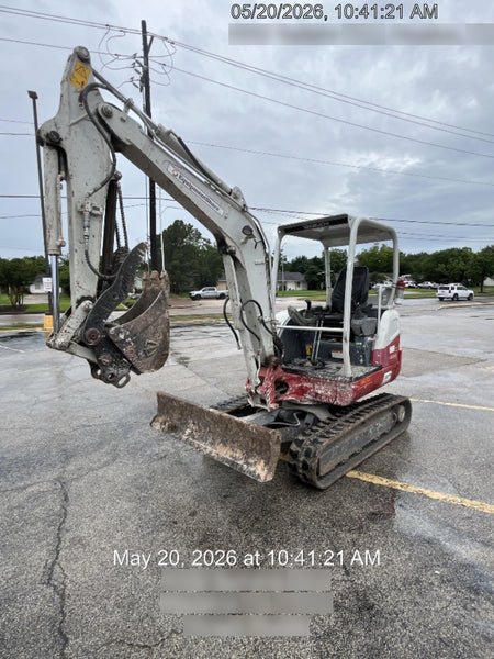2022 TAKEUCHI TB235-2R