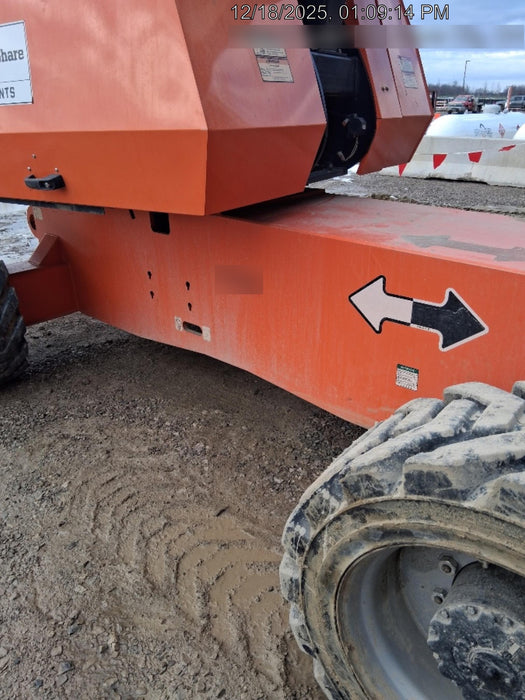 2019 JLG 860SJ