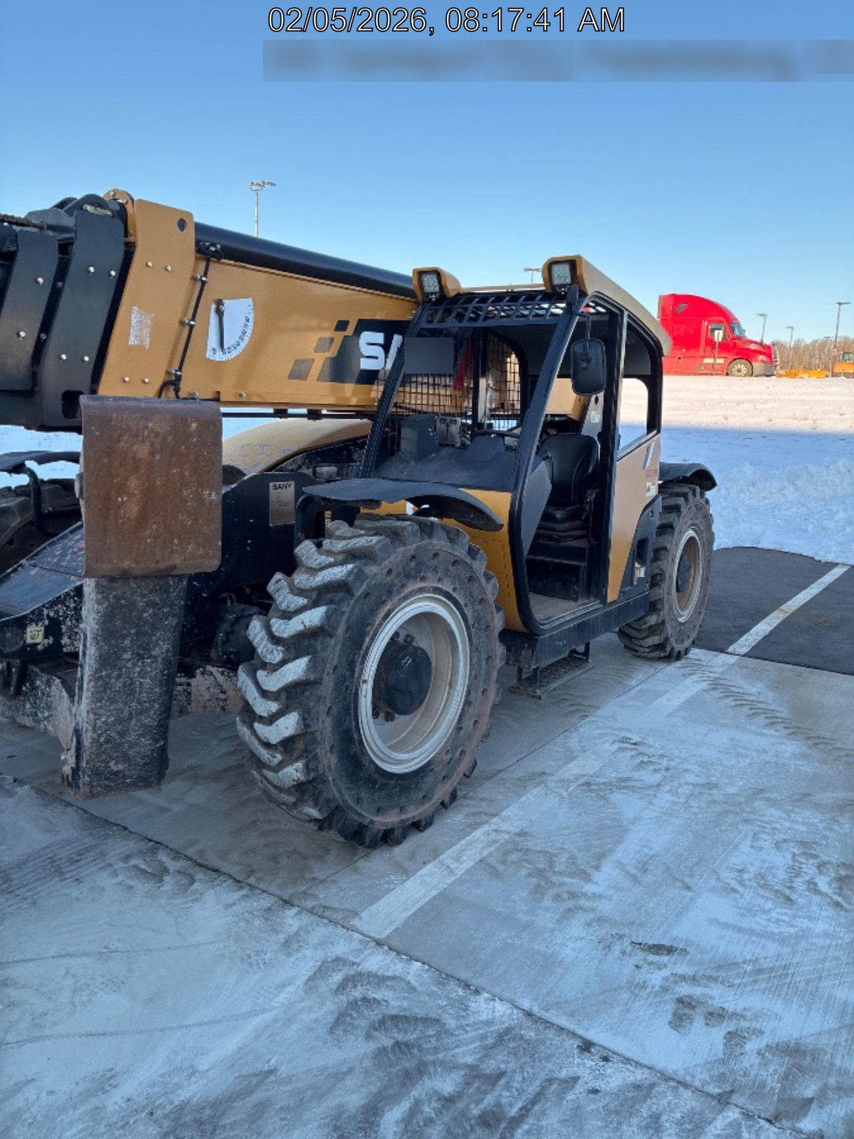 2022 SANY STH1056