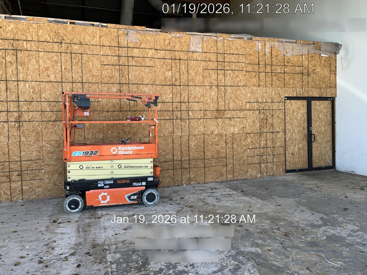 2023 JLG ES1932