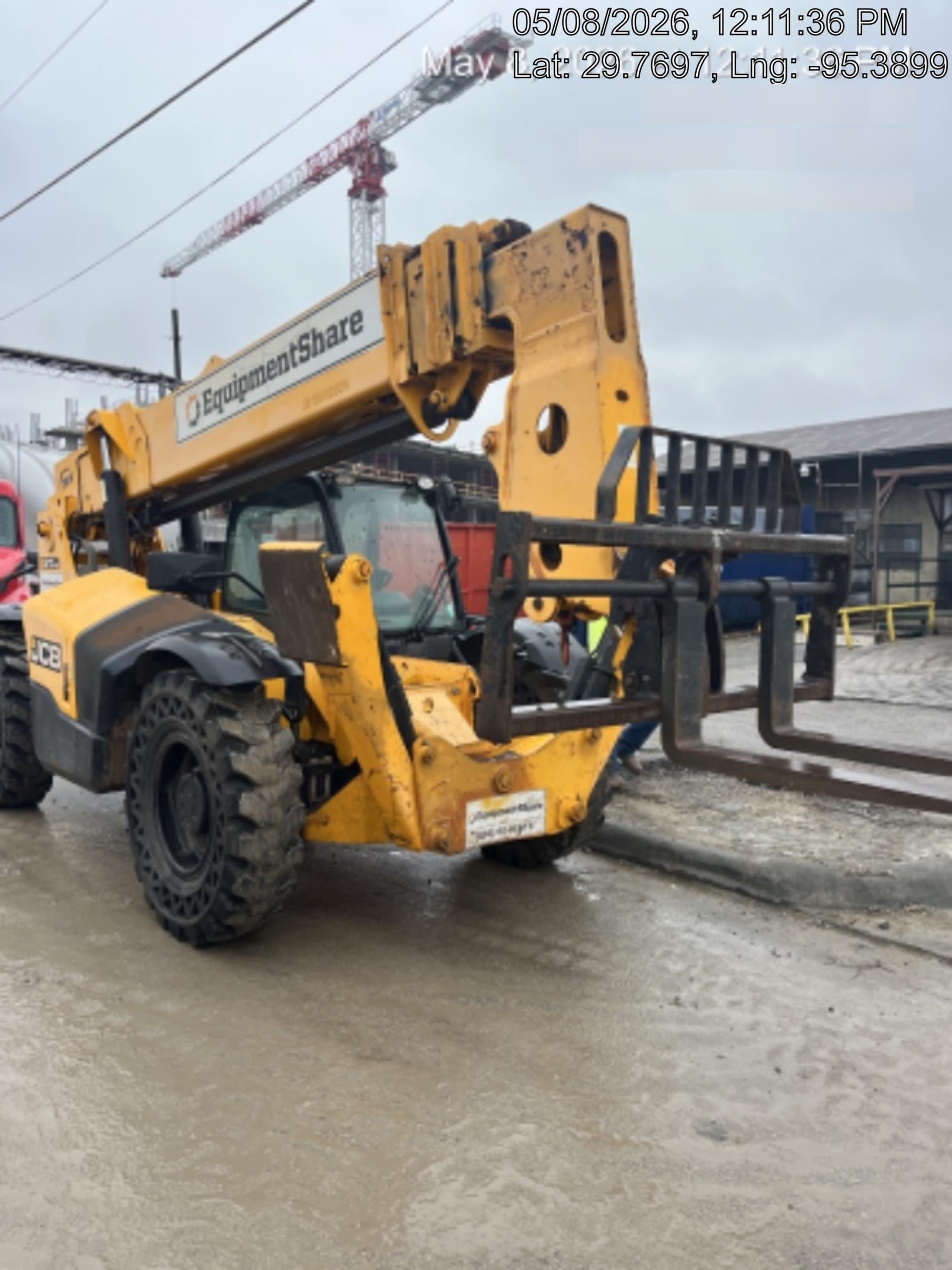 2018 JCB 510-56 JCB 510-56 Telehandler 74 HP w/CAB/HVAC, Beacon, Worklights, Aux Hydraulics, Solid Tires, 60" Carriage/Forks