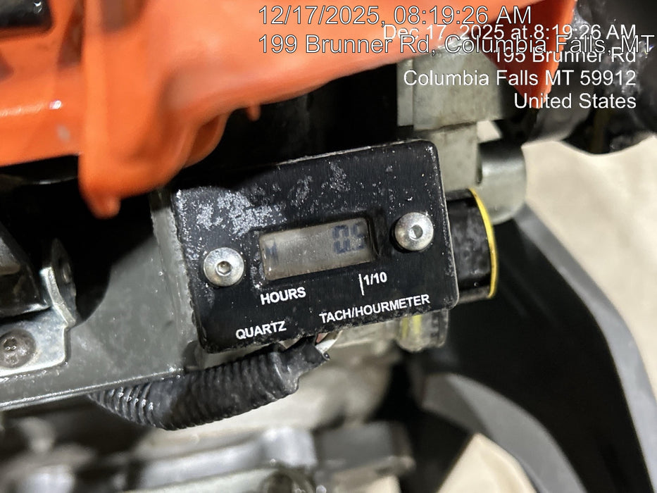 2024 HUSQVARNA LT6005