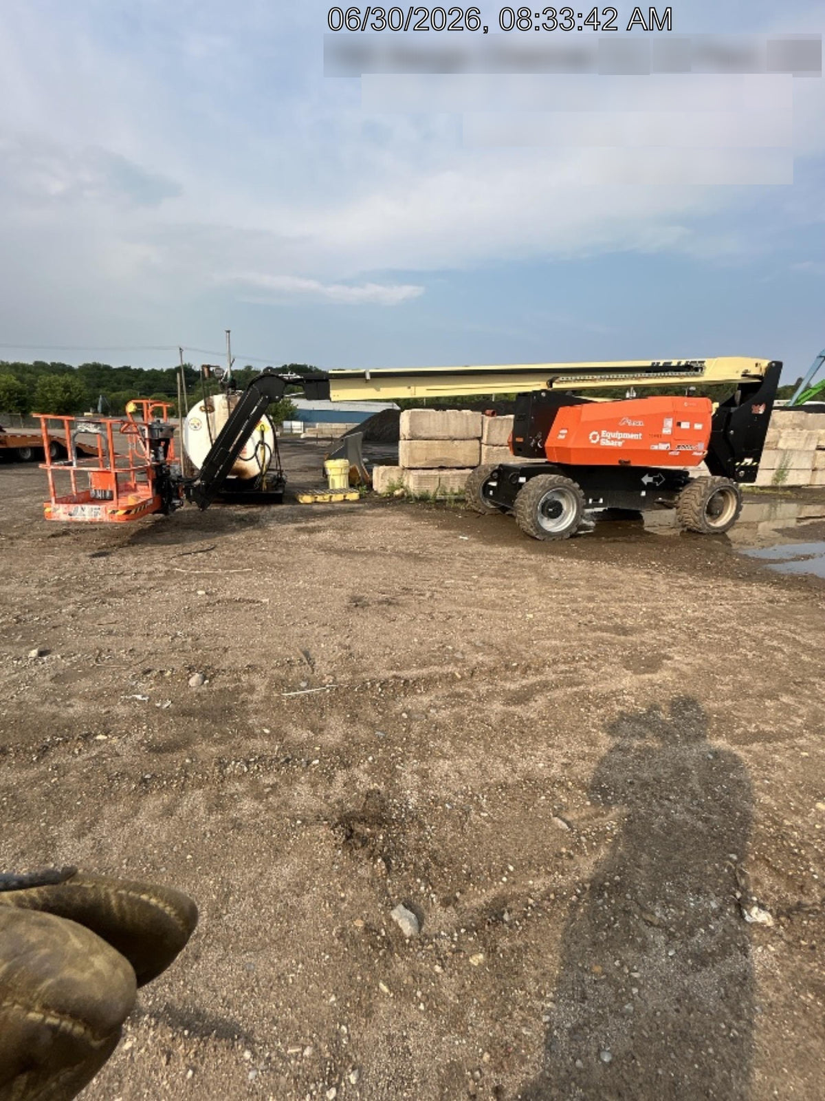 2025 JLG 800AJ