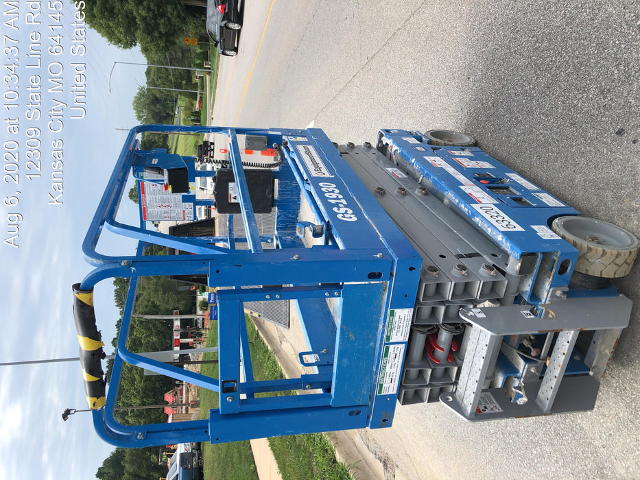 2020 Genie GS-1930 Solid Non Marking Tires, Beacon, Folding rails with half height swing gate