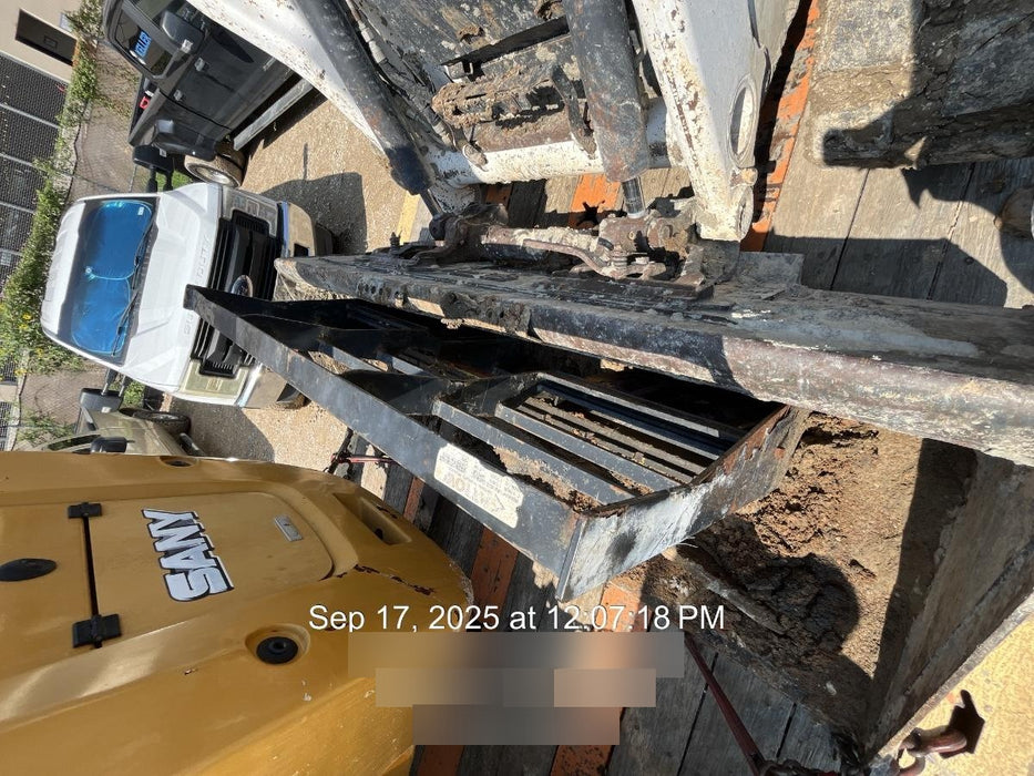 2021 ARROW MATERIAL HANDLING 60" Pallet Forks