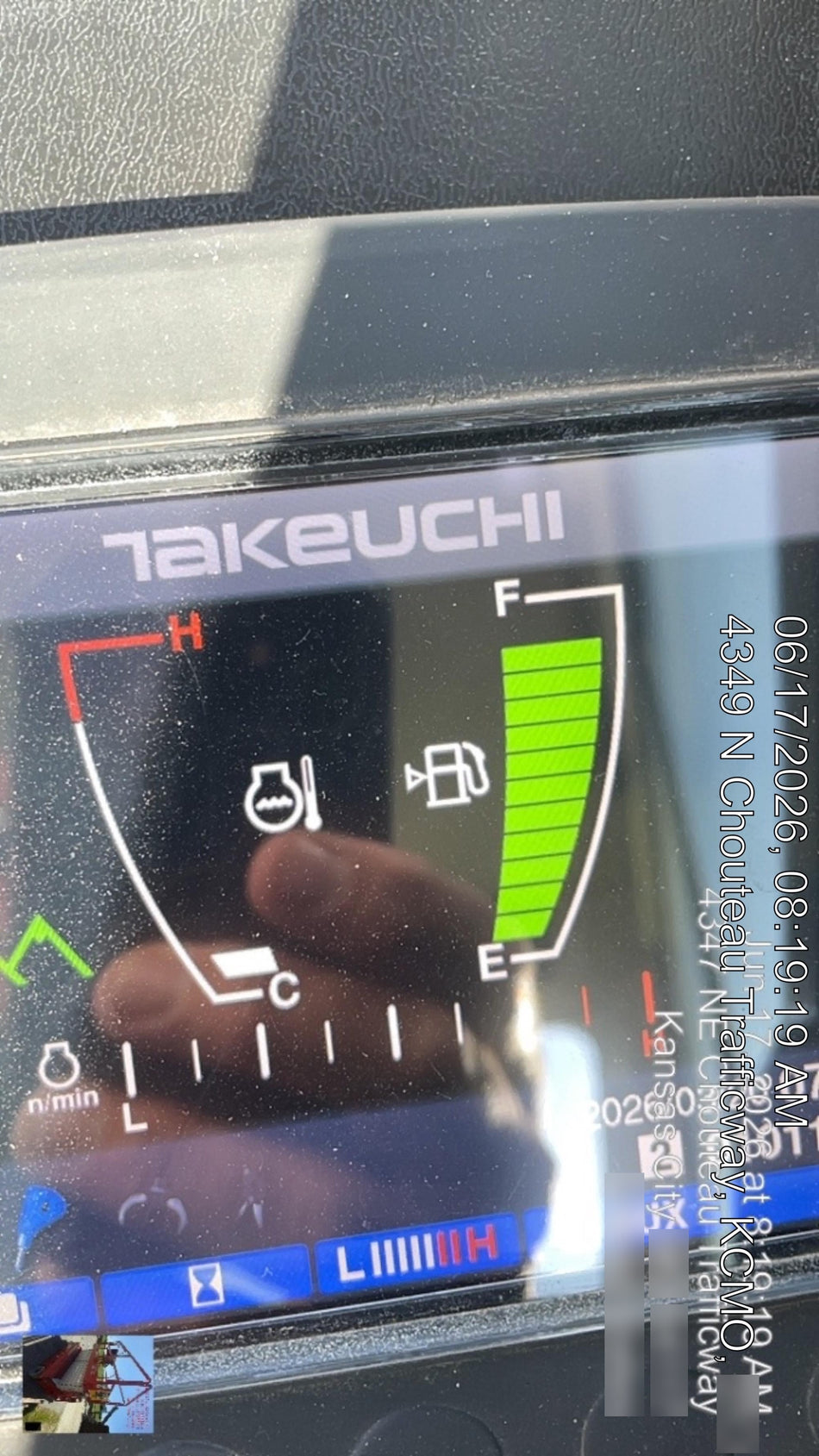 2023 TAKEUCHI TB240-CR