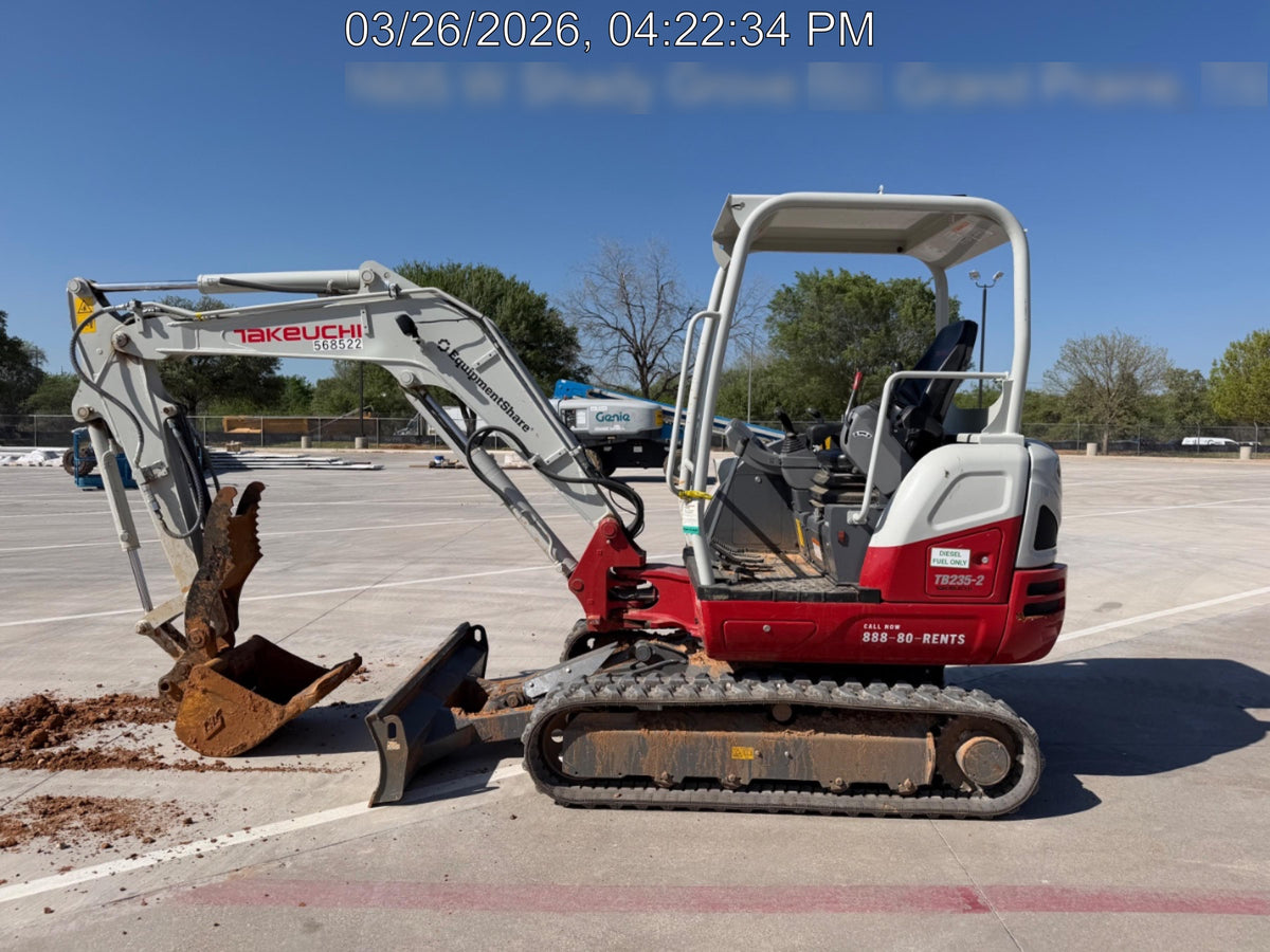 2025 TAKEUCHI TB235-2R