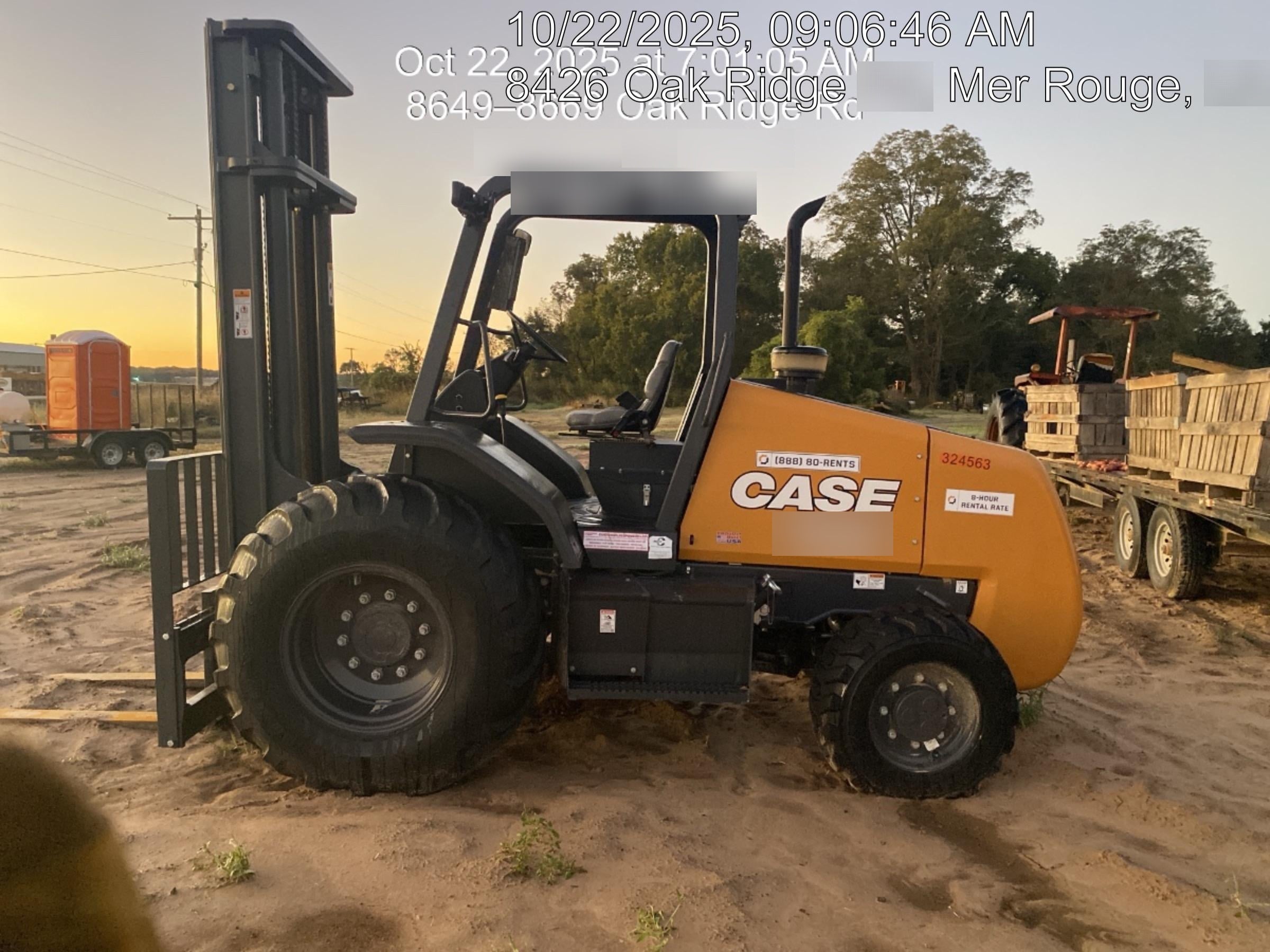2023 CASE 588H