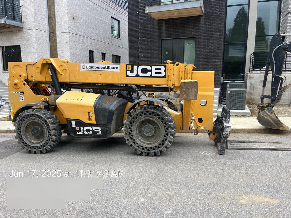 2019 JCB 510-56