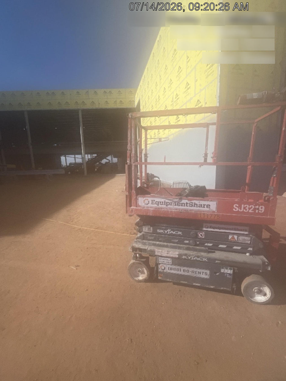 2020 Skyjack SJIII-3219 Solid NM Tires, Half height spring hinged entry gate, Dual Beacons, 800W Inverter