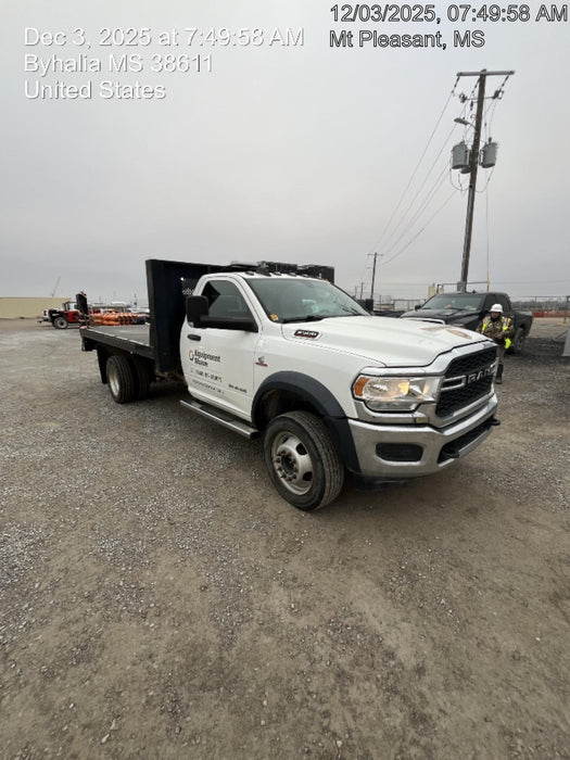 2019 CHEVROLET C5500 Stake Bed - Rental
