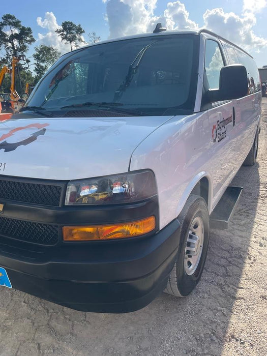 2024 CHEVROLET Express Van - Rental