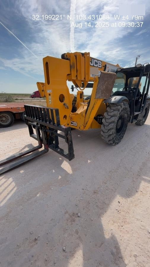 2020 JCB 512-56