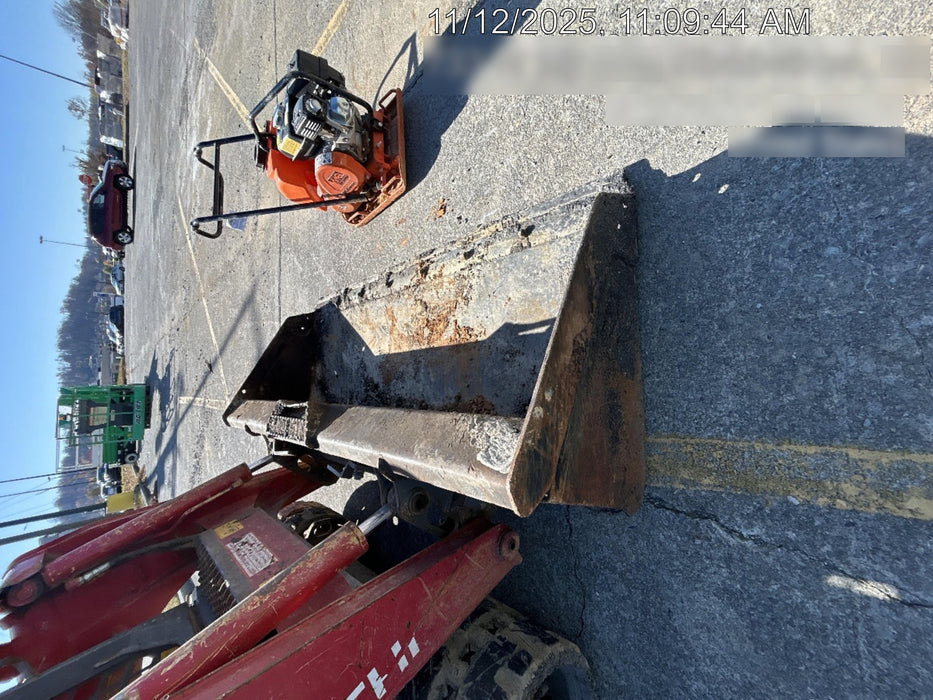 2020 Takeuchi TL6R Canopy, Manual QC