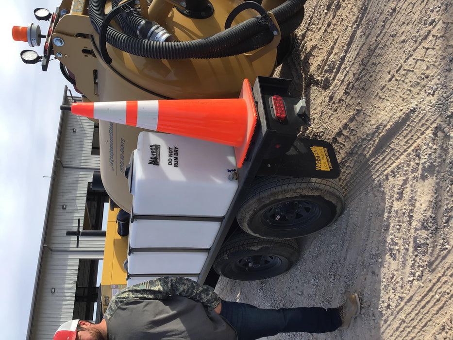 2019 Vac-Tron LP573XDT 24Hp Kohler Diesel, 500 Gal Debris Tank, 500 CFM Vacuum Pump, x2 100 Gal Water Tanks