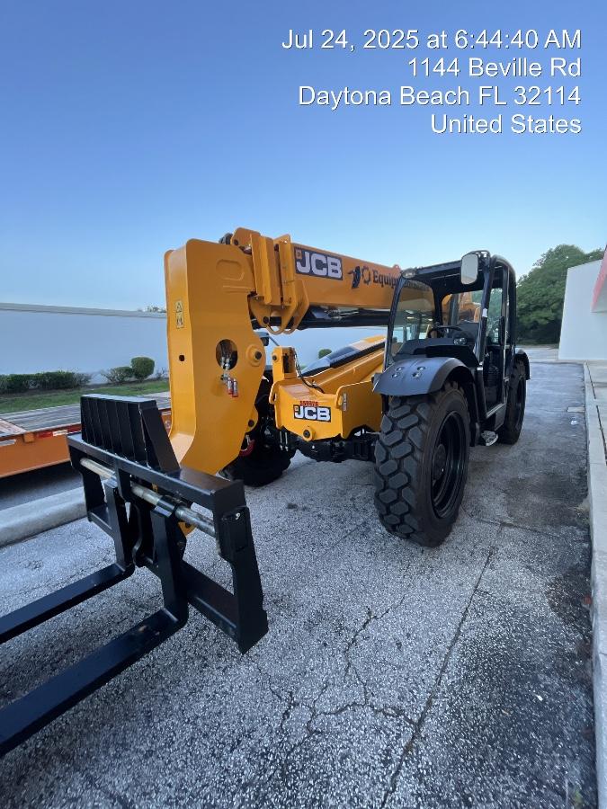 2025 JCB 509-42