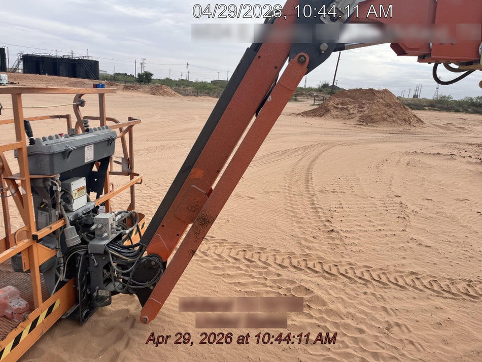 2022 JLG 660SJ