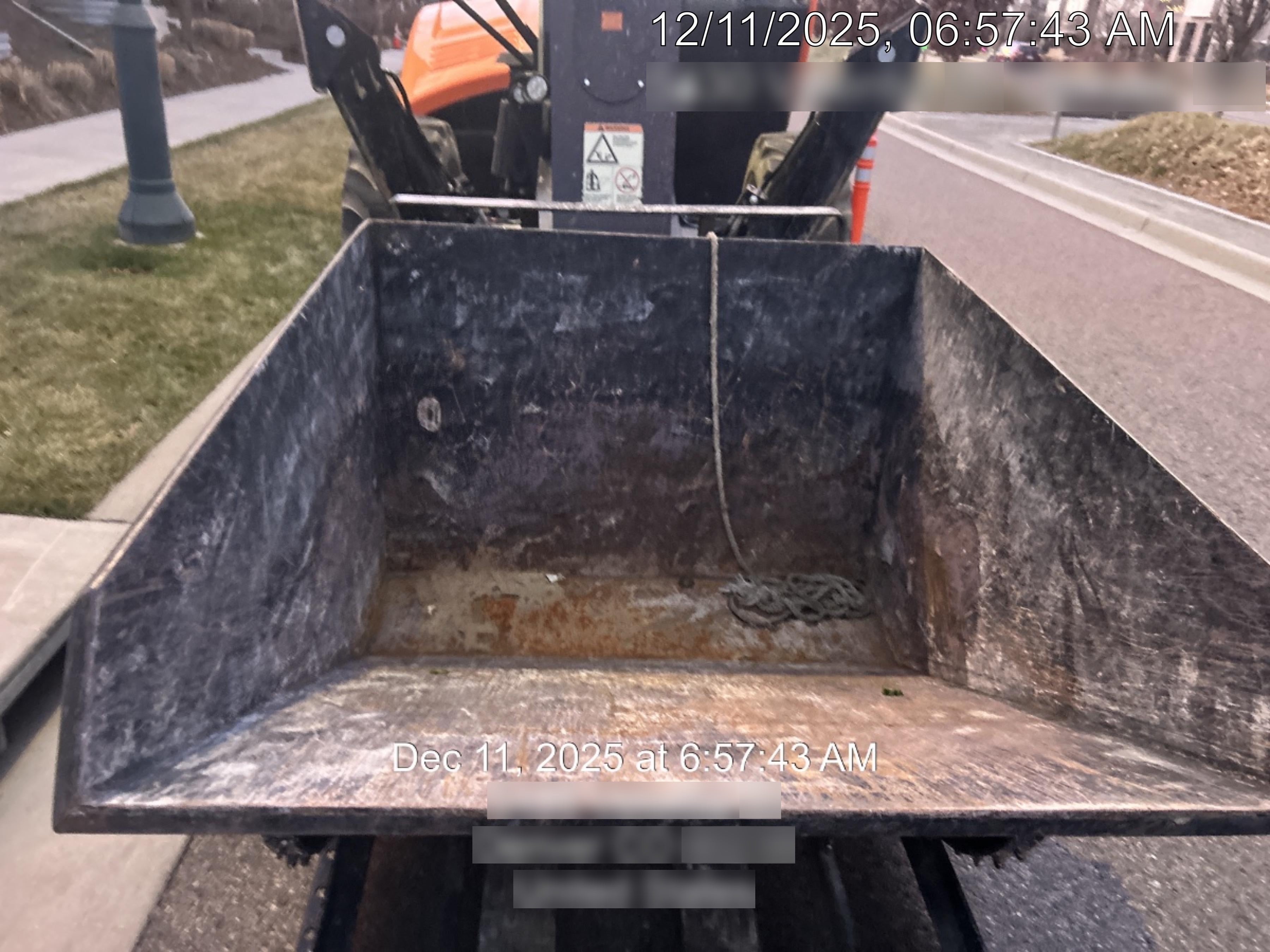2023 STAR INDUSTRIES M-1820 - Self-Dump Hopper