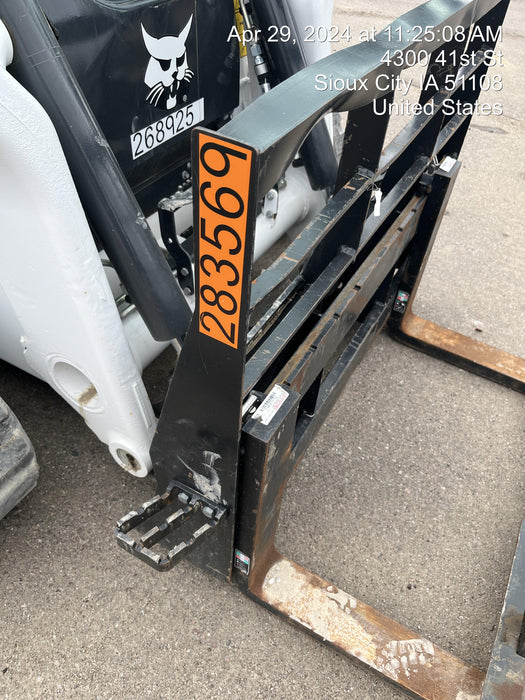 2022 ARROW MATERIAL HANDLING 48" Pallet Forks - Arrow