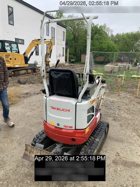 2022 TAKEUCHI TB210R