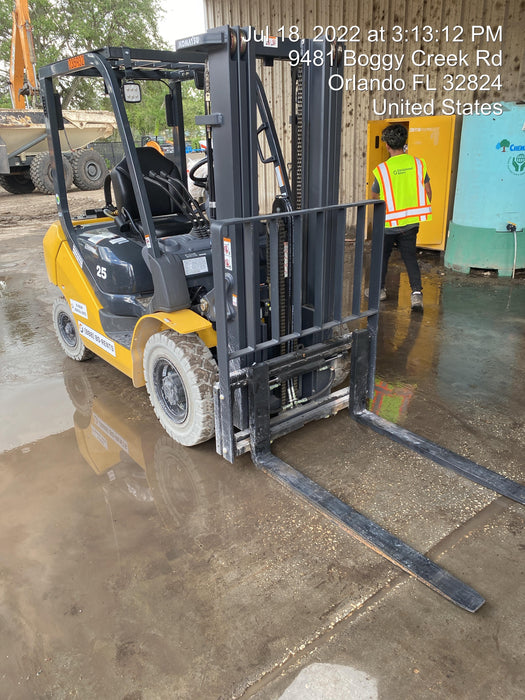 2022 KOMATSU FG25T-16