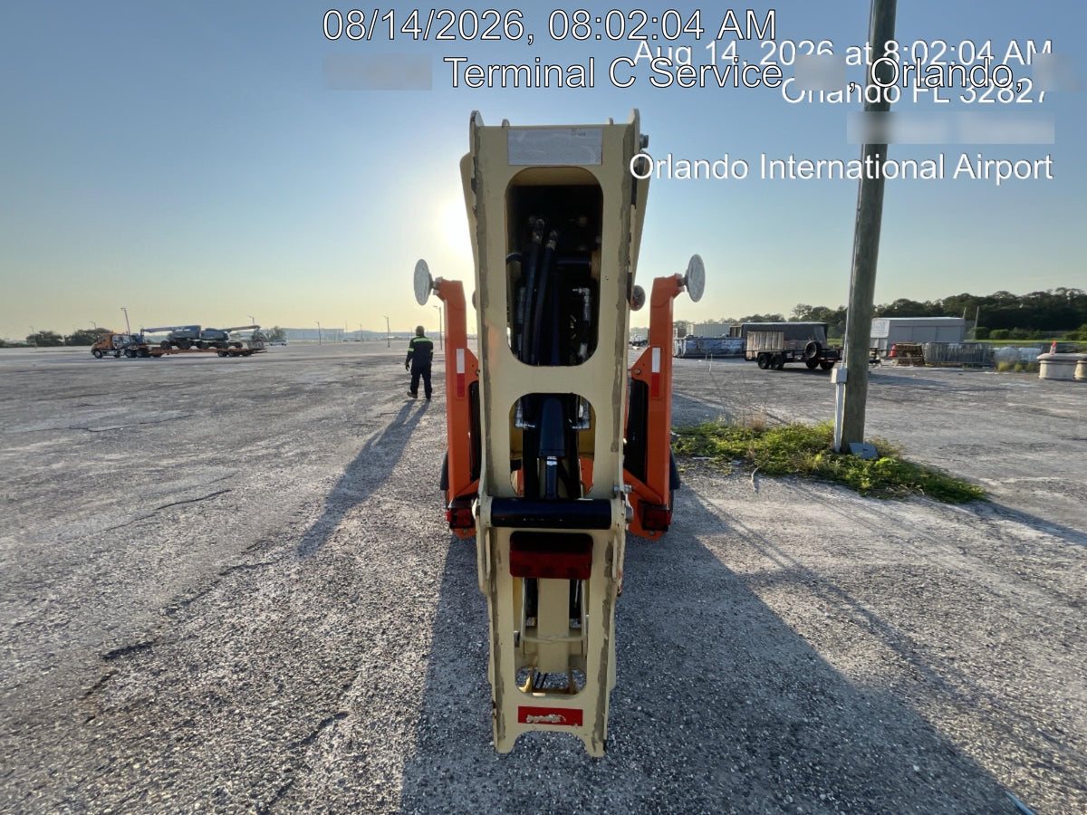2022 JLG T500J