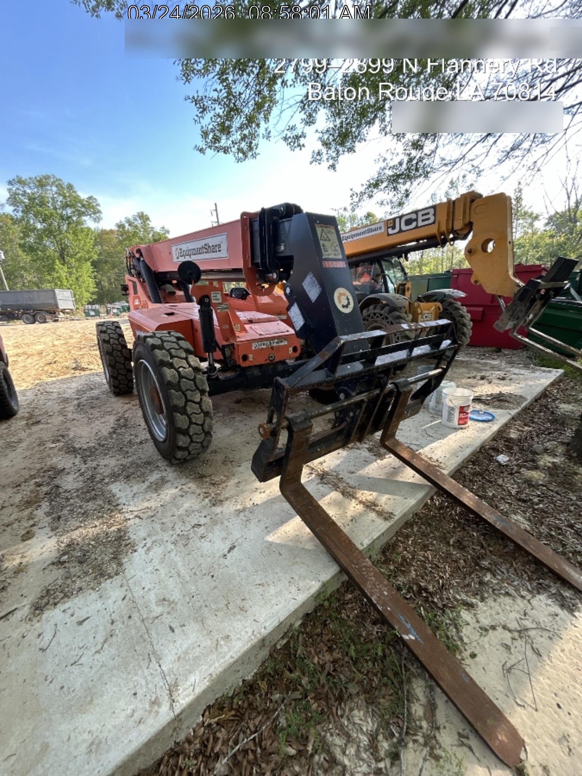 2020 SKYTRAK 8042