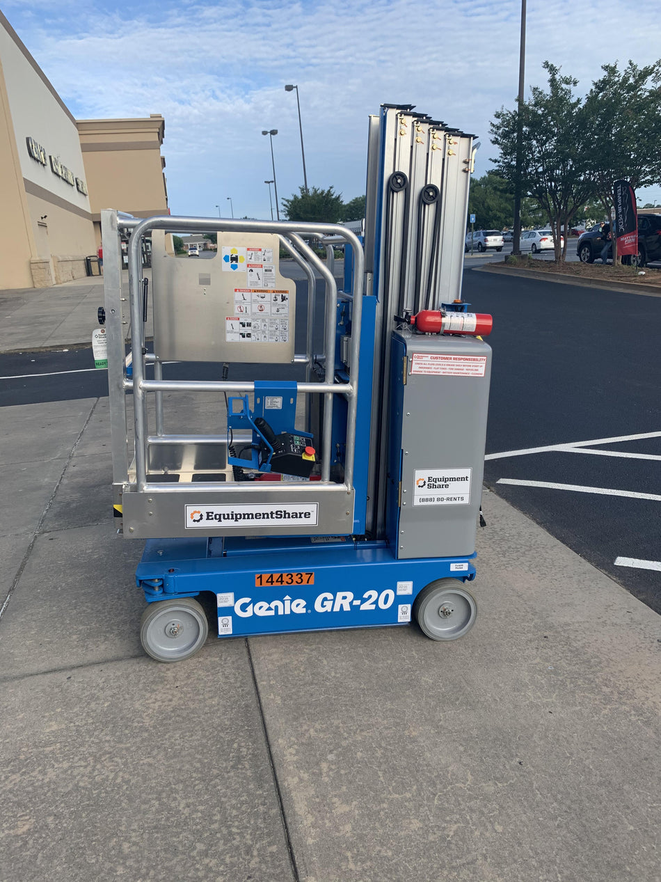 2021 GENIE GR-20