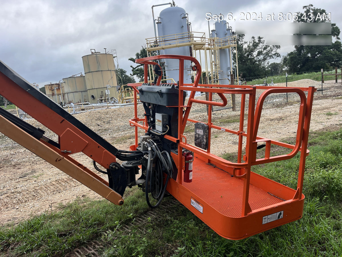 2022 JLG 660SJ Quad Track
