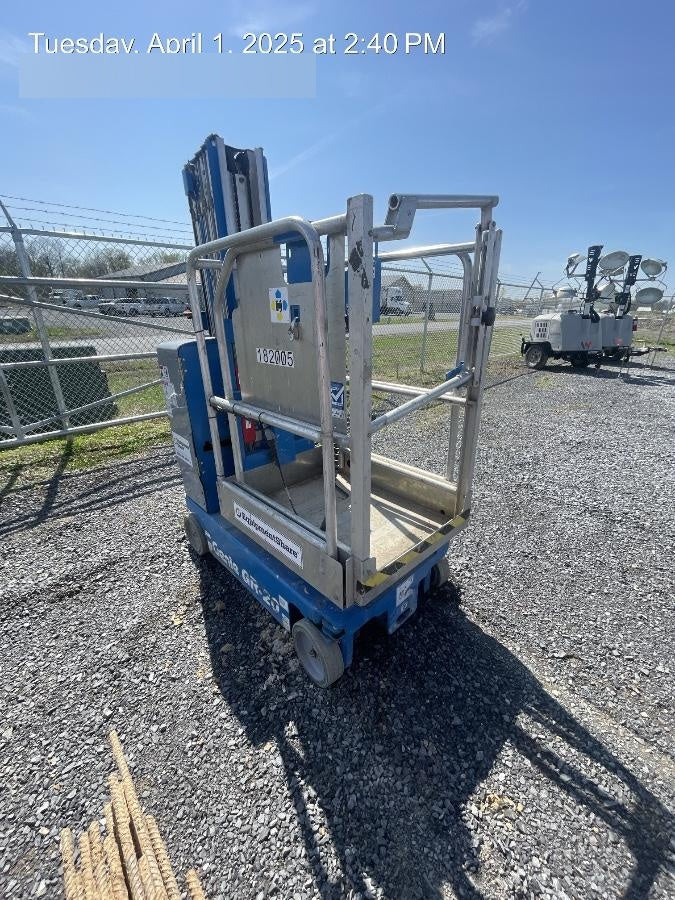 2021 GENIE GR-20