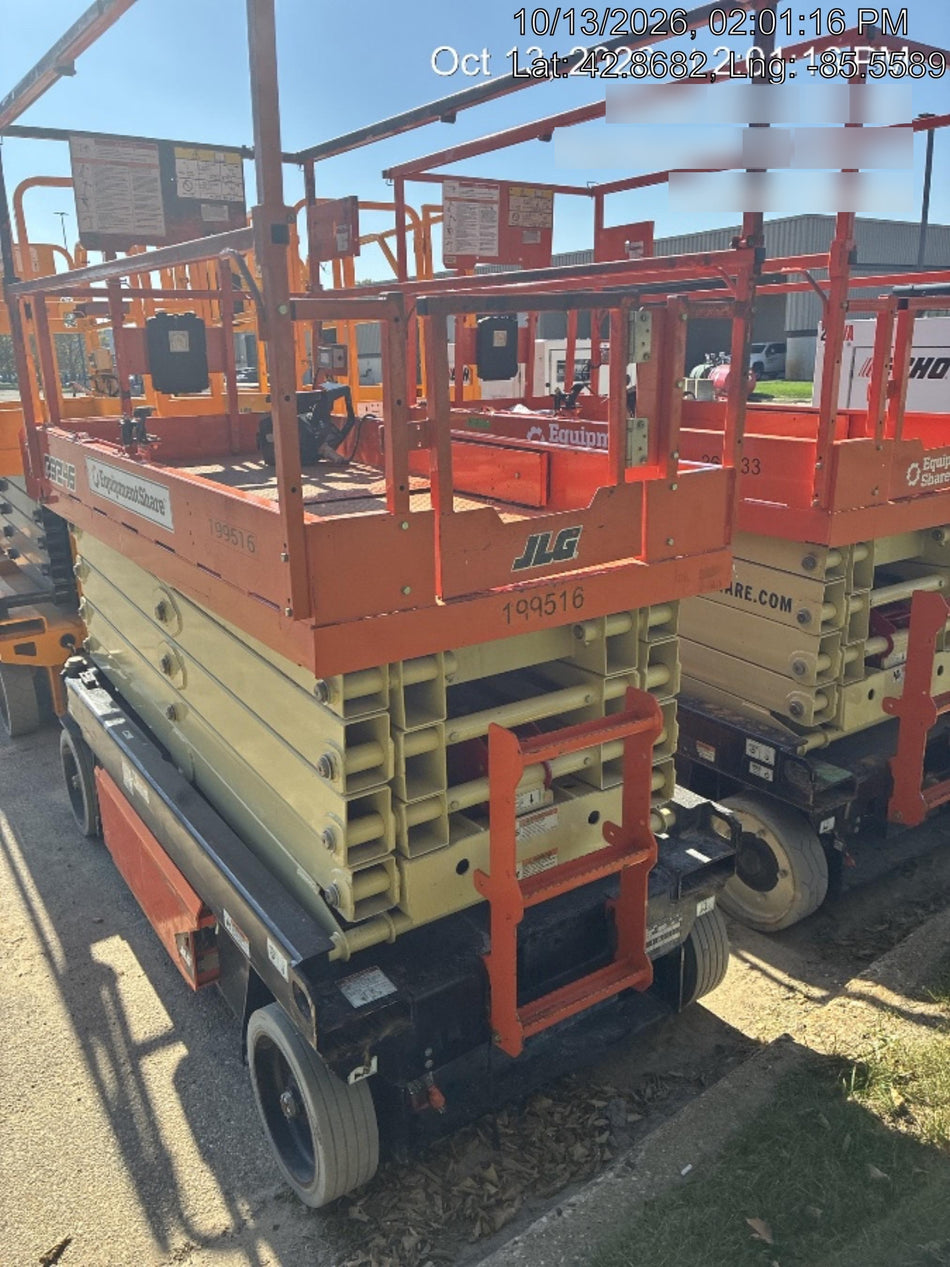 2021 JLG R3246