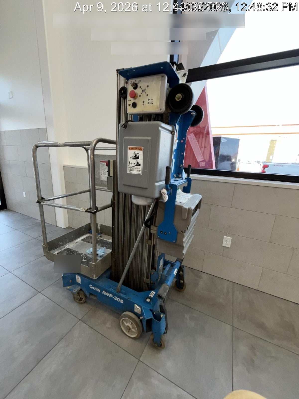 2018 GENIE AWP-30S