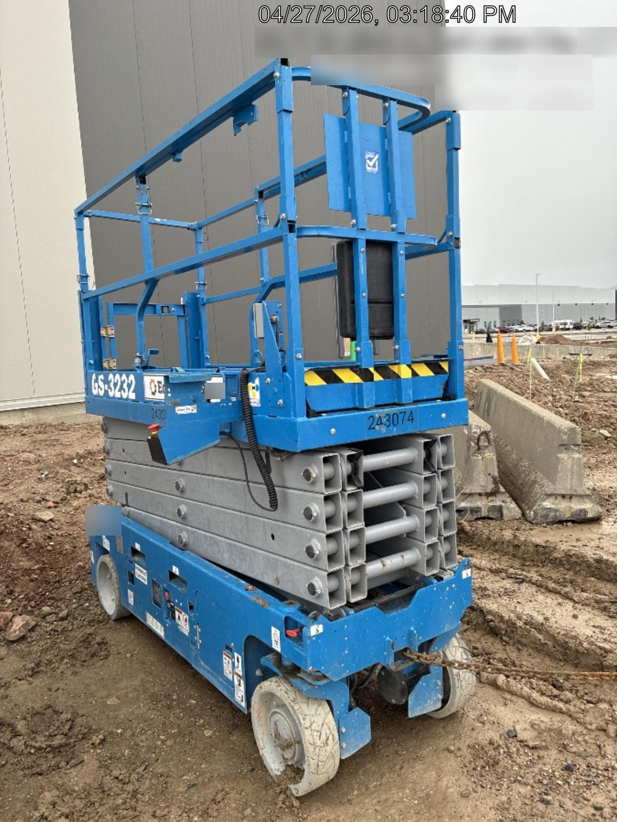 2022 GENIE GS-3232