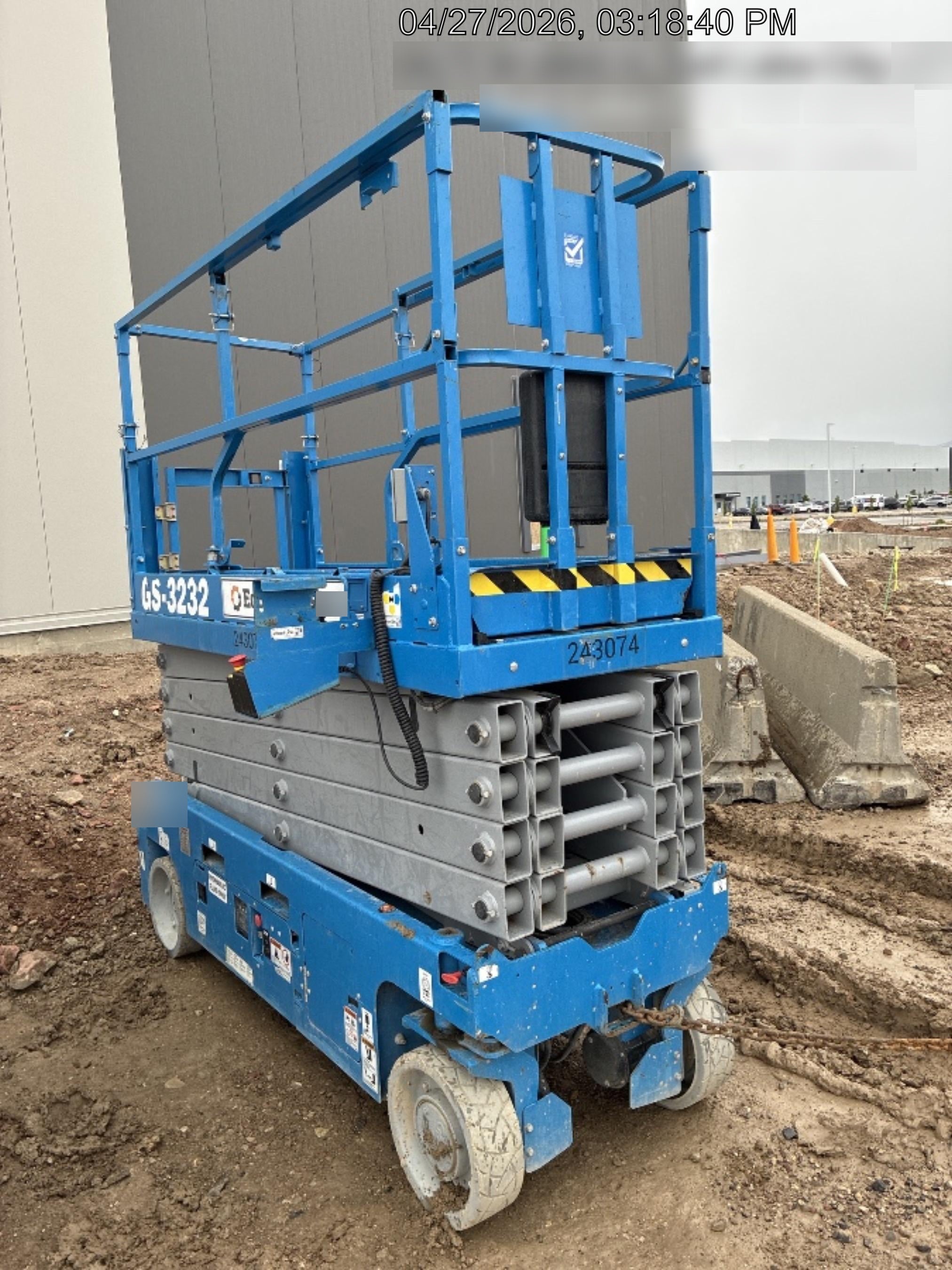 2022 GENIE GS-3232