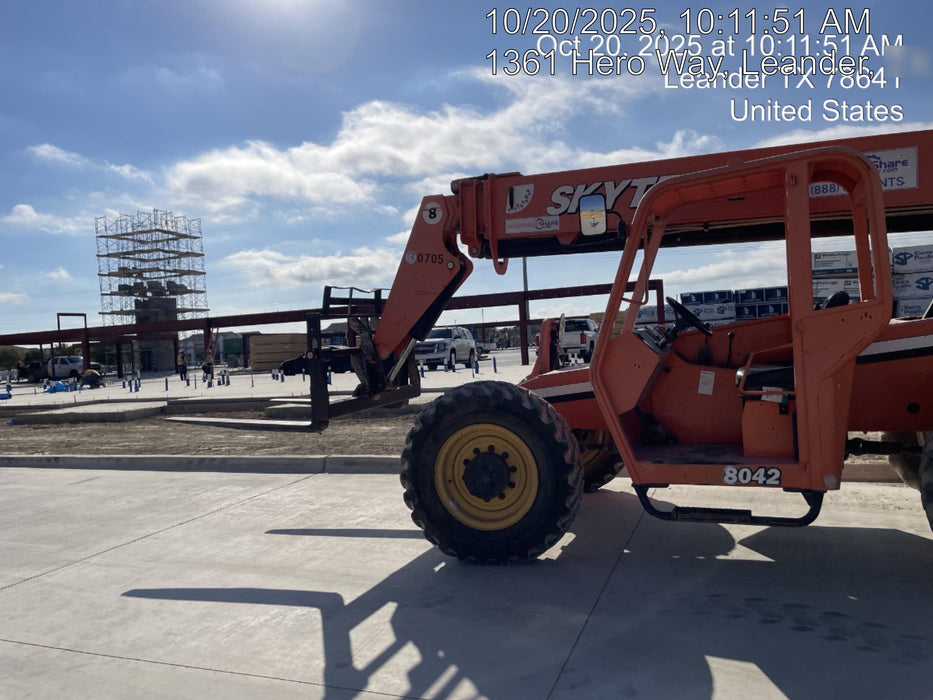 2007 Skytrak 8042 Skytrak 8042, 42' Reach, 8000 lb capacity