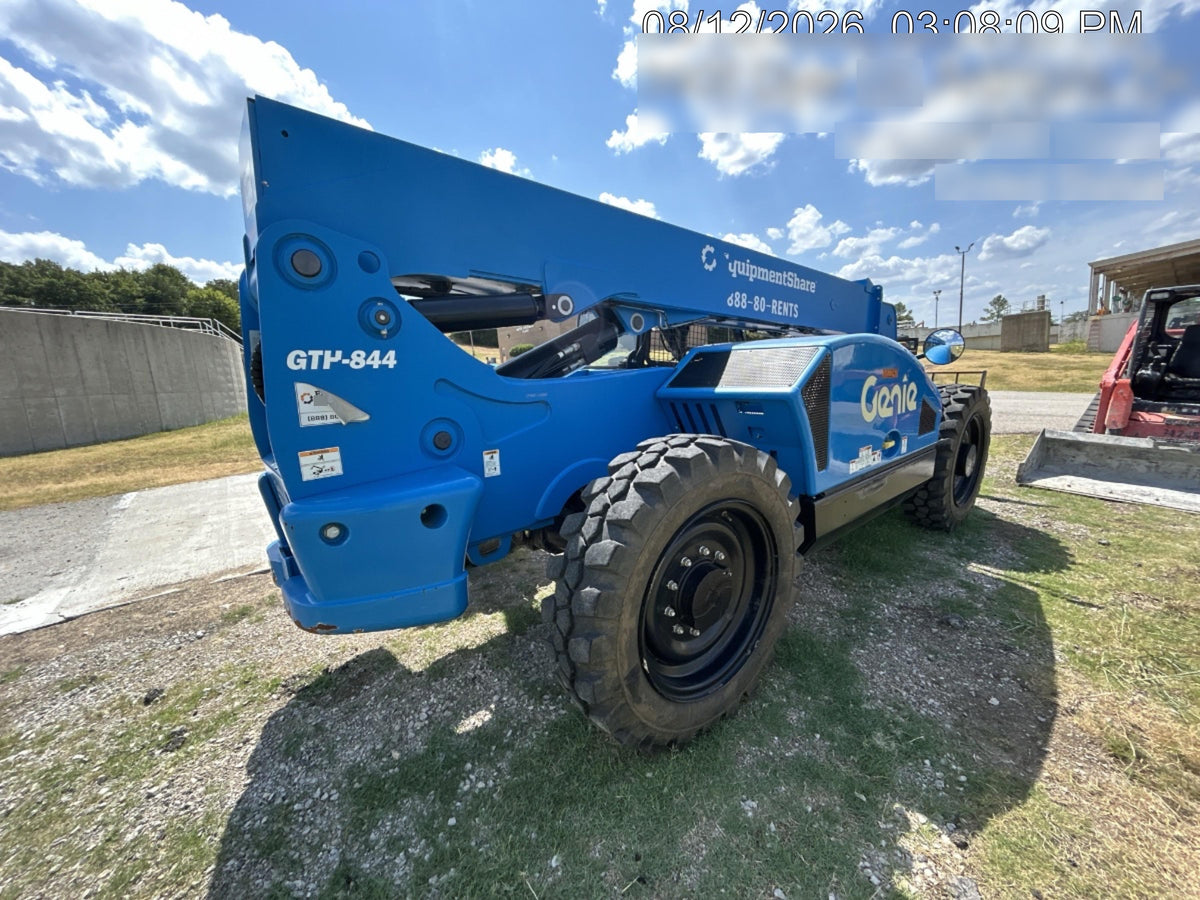 2023 GENIE GTH-844