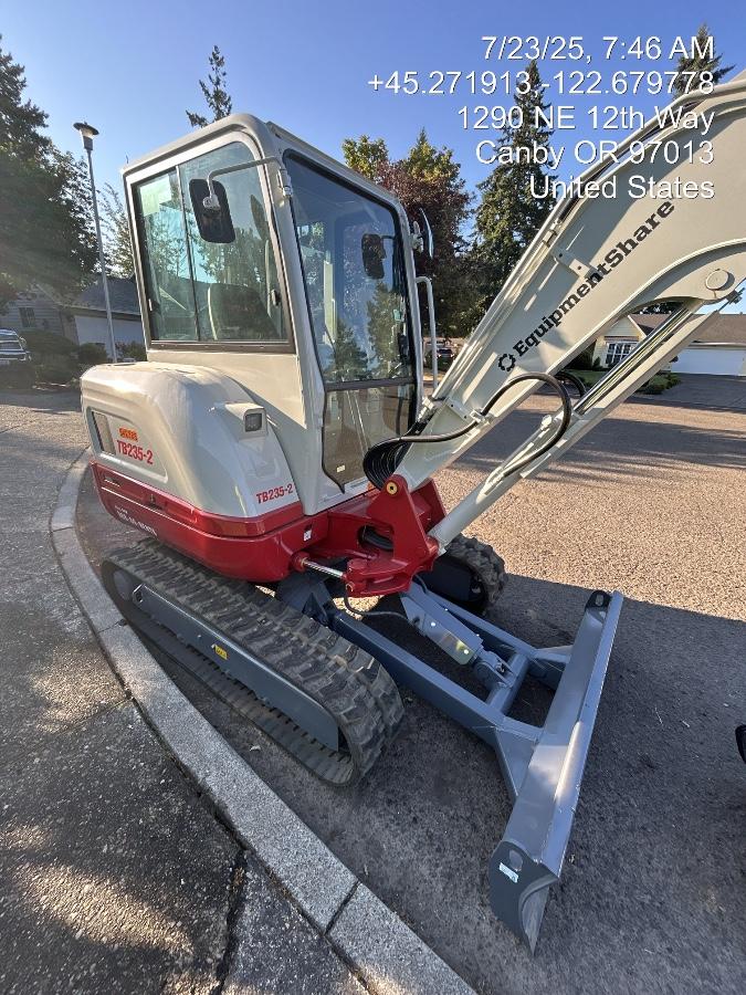 2025 TAKEUCHI TB235-2CR