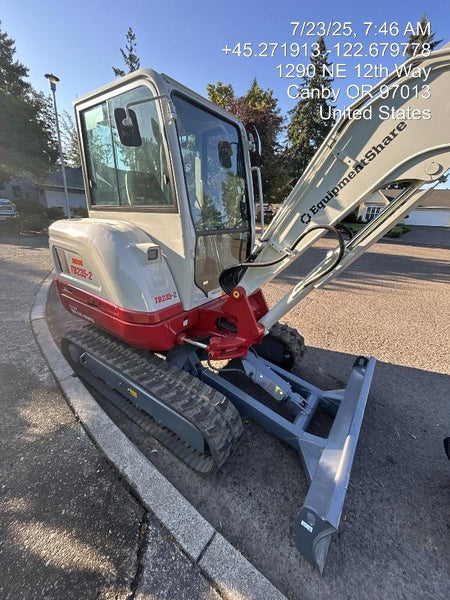 2025 TAKEUCHI TB235-2CR
