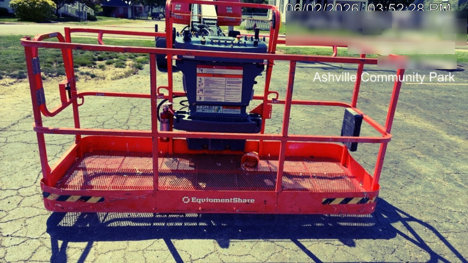 2025 JLG 660SJ