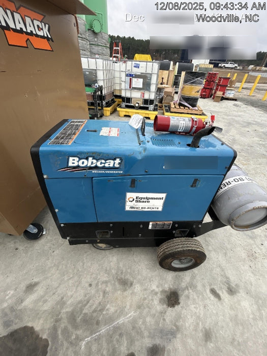 2019 Miller Electric BOBCAT 250 951600 PKG-250 amp Propane Welder, Standard w/Running Gear, Bracket, Hose"250 amp Propane Welder, Standard w/Running Gear, Bracket, Hose