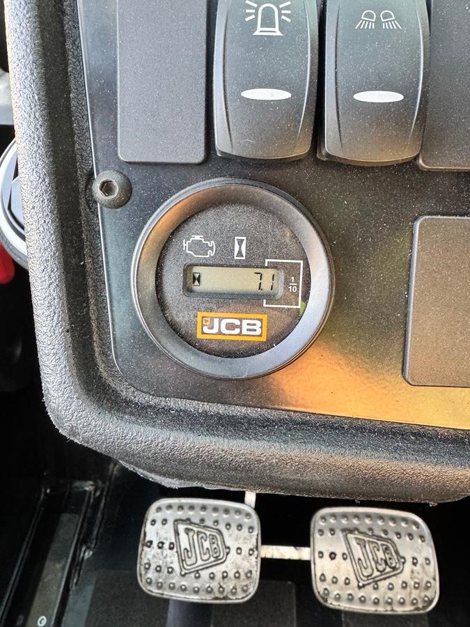 2025 JCB 509-42
