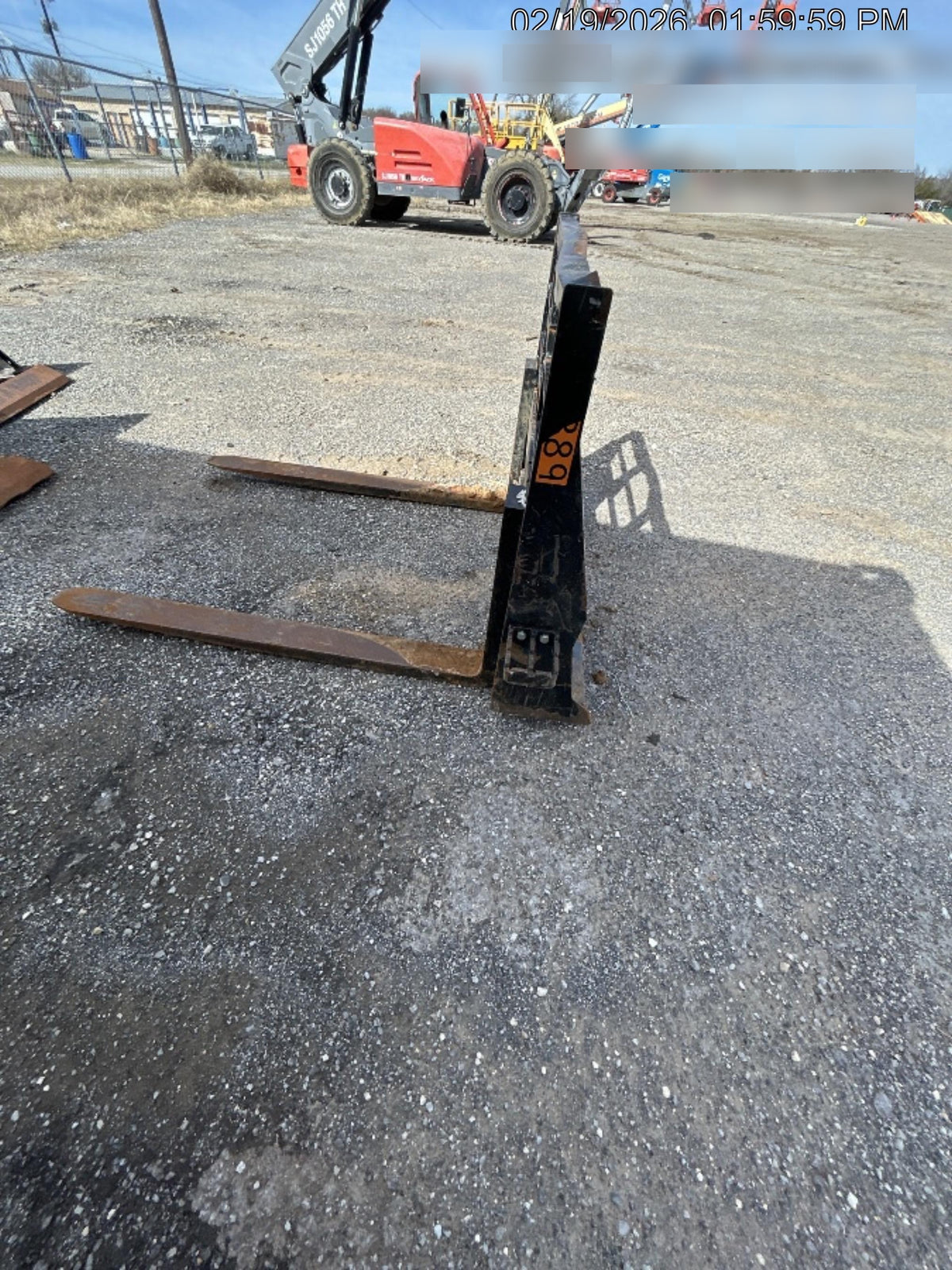 2024 ARROW MATERIAL HANDLING 48" Pallet Forks - Arrow