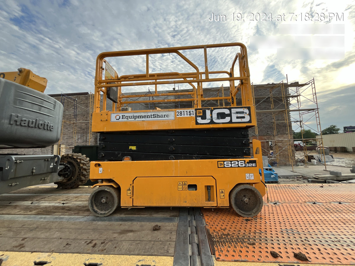 2023 JCB S2632E
