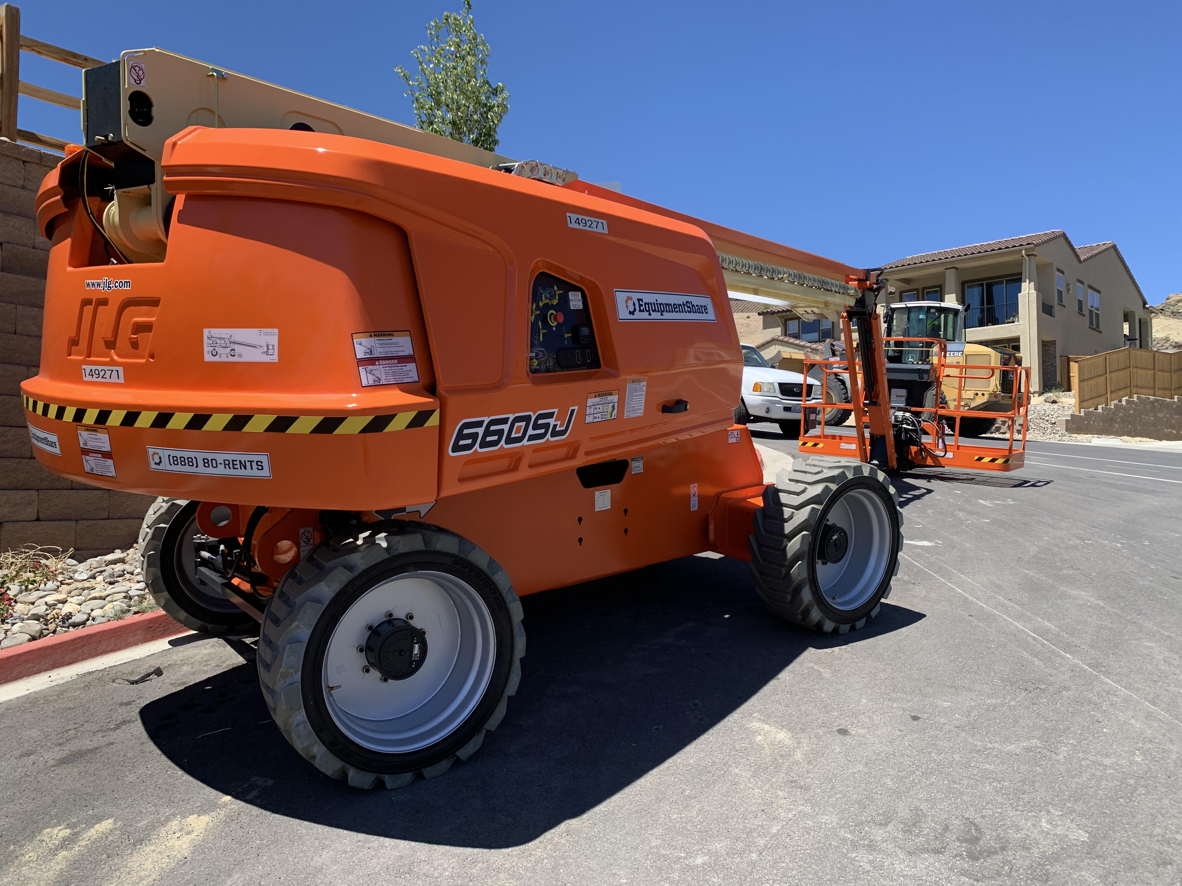 2021 JLG 660SJ