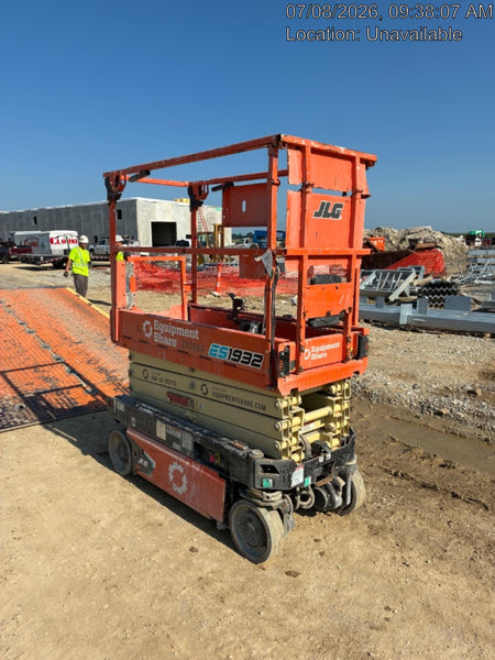 2022 JLG ES1932