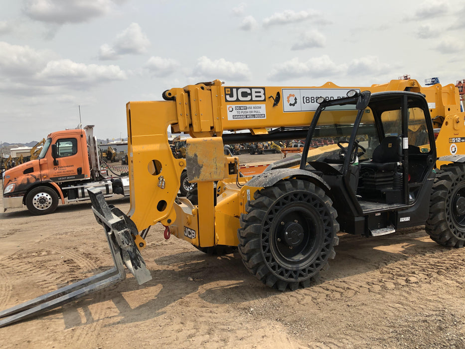 2020 JCB 512-56 Canopy, 74 HP, Solid Tires, STD Worklight, Beacon, Aux Hydraulics, Lifting Eye, Backup Alarm w/66" Carriage, 60" Forks