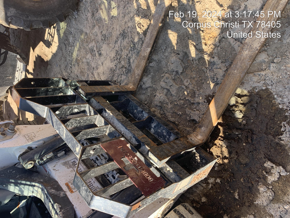 2024 VIRNIG 48" Pallet Forks - Virnig