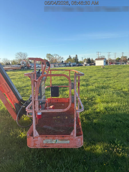 2019 JLG 660SJ