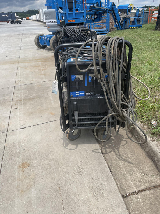 2019 Miller Electric BOBCAT 250 951600 PKG-250 amp Propane Welder, Standard w/Running Gear, Bracket, Hose"250 amp Propane Welder, Standard w/Running Gear, Bracket, Hose